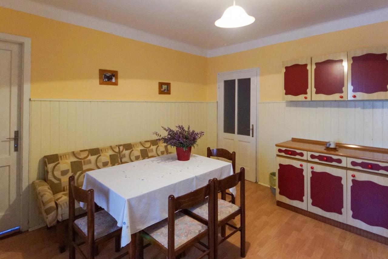Apartman Grzin Mošćenička Draga Exteriör bild