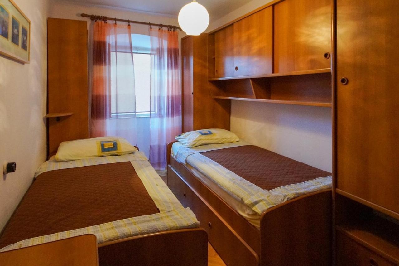 Apartman Grzin Mošćenička Draga Exteriör bild